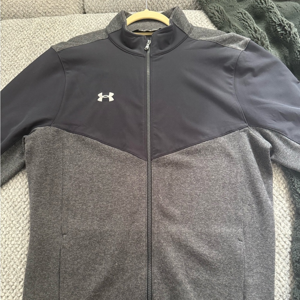 Under Armour Men's Black and Gray Performance Jacket